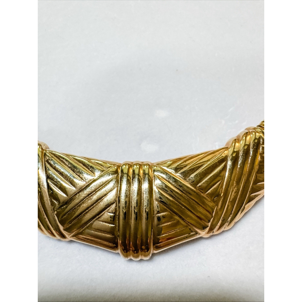Vintage AVON Gallery Originals Alexandria Gold Tone Flexible Snake Choker - Picture 2 of 6